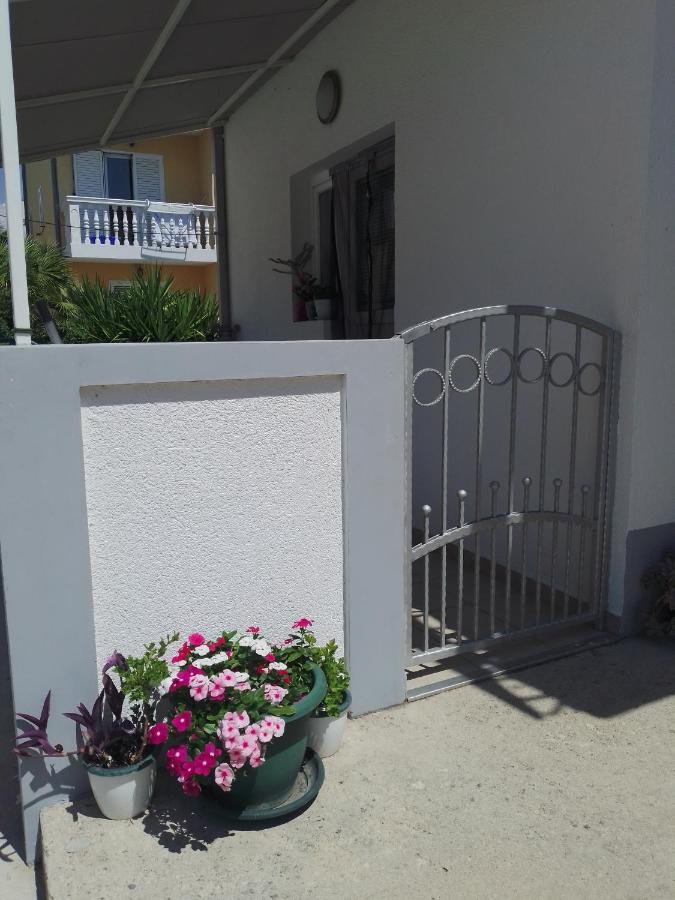 Apartmani Gracela Vodice Eksteriør bilde