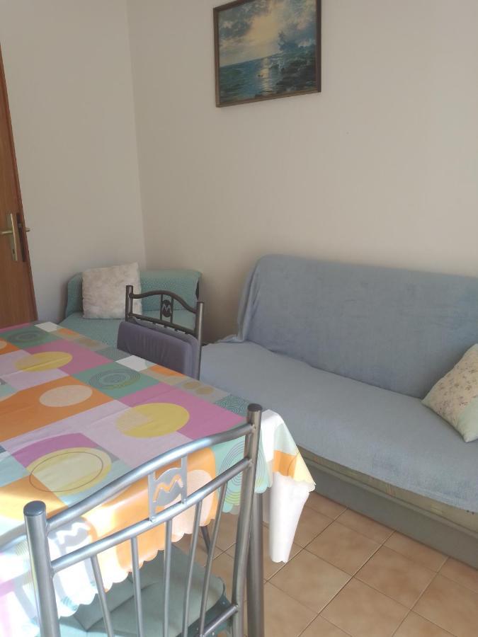 Apartmani Gracela Vodice Eksteriør bilde
