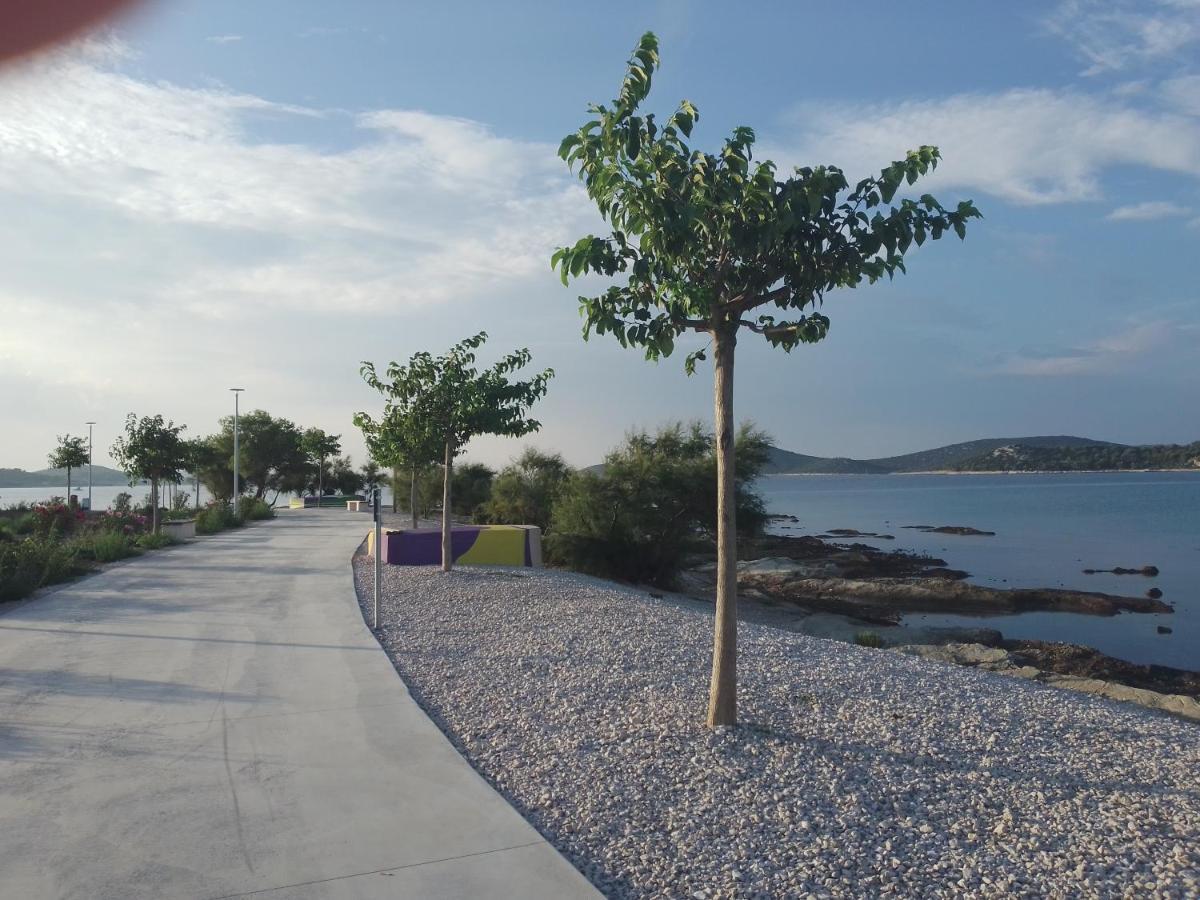 Apartmani Gracela Vodice Eksteriør bilde